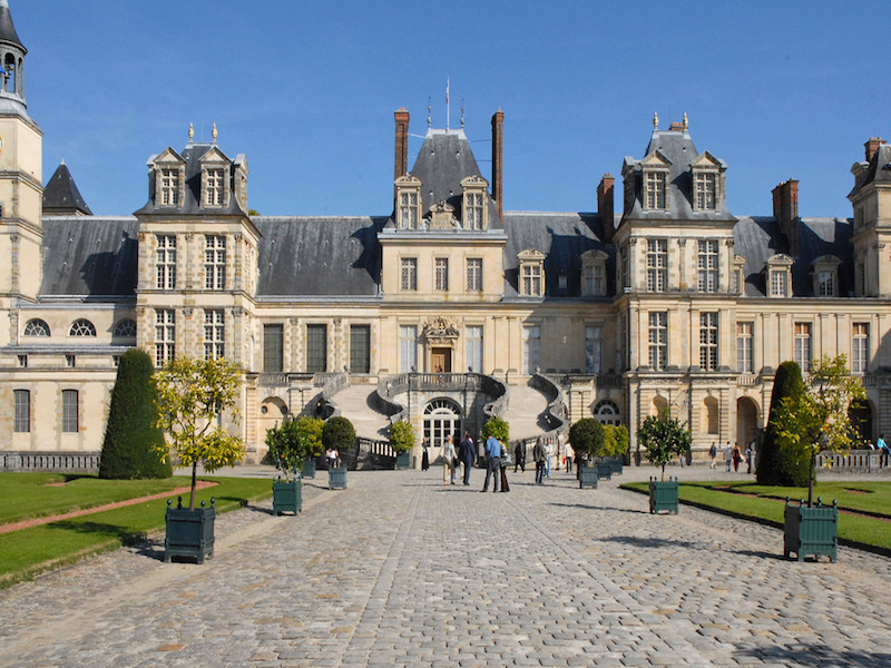 Château de Fontainebleau: day trip from Paris