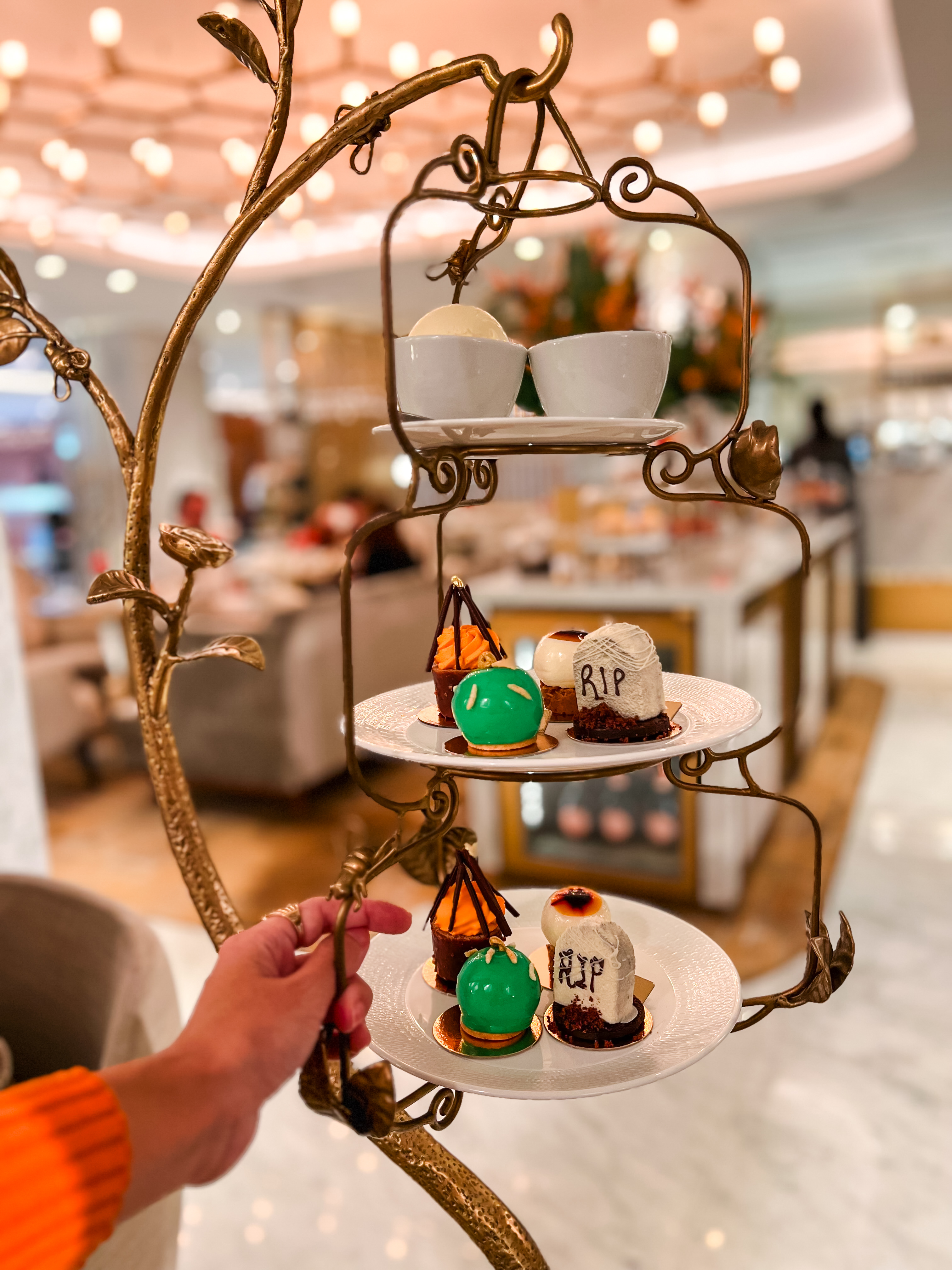 Halloween Afternoon Teas To Try in London: Royal Lancaster Hotel