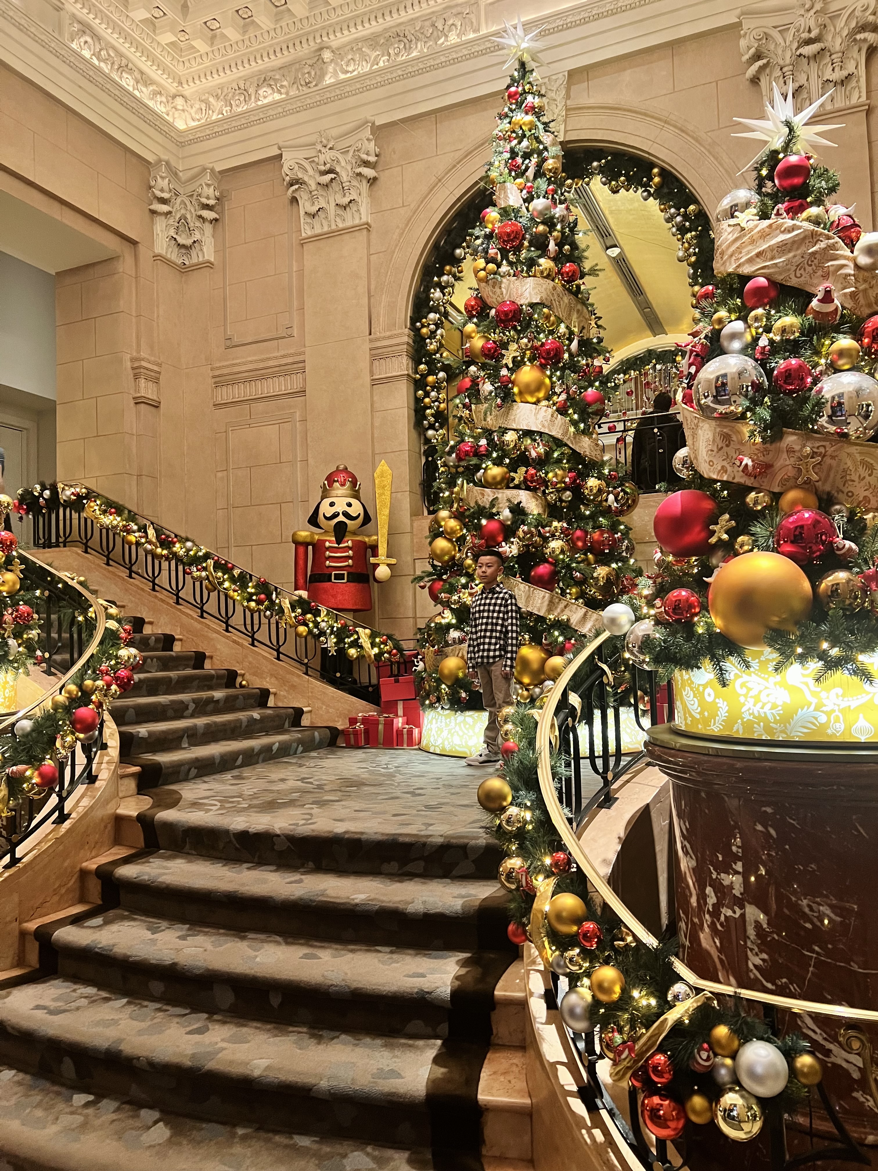 The Peninsula- Christmas hotels in NYC